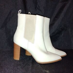SHEIN Chic Cream Heeled Boots